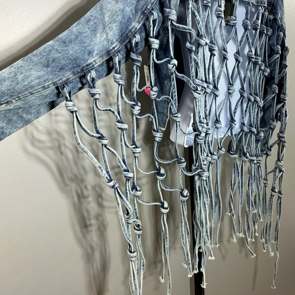 Thrill Jeans Womens Acid Wash Macrame Fringe Denim Jacket Blue Large - Picture 3 of 6